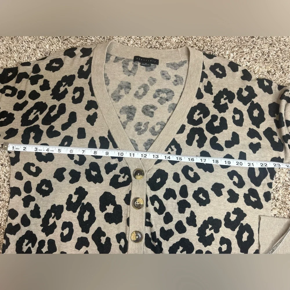 Sanctuary Tan and Black Leopard Cardigan‎